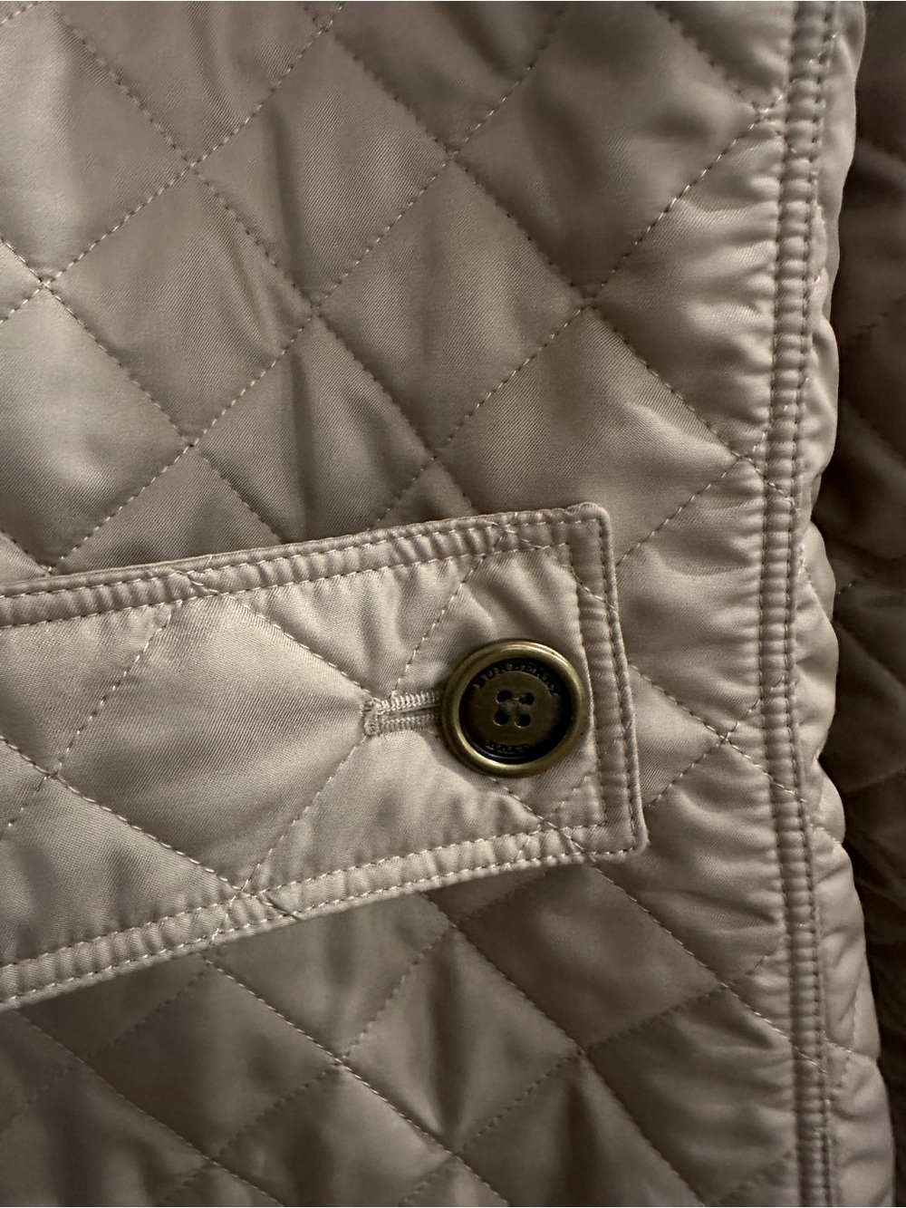 Burberry Quilted Tan Button-Front Jacket - Picture 5 of 8